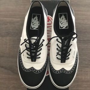 Van’s Authentic Lo Pro Oxford (Wingtip)